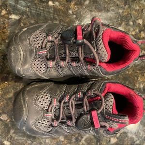 Keen koven low waterproof hiking shoes